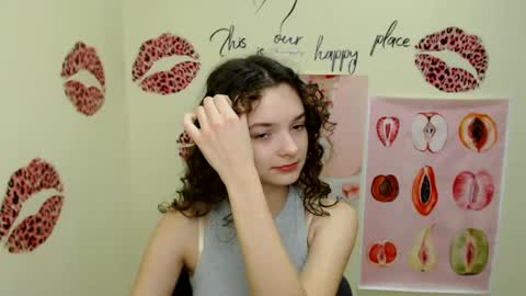 Snapshot of _megasta chatting on December 9, 2024, 7:18 pm Susie online show from December 9, 2024, 7:18 pm