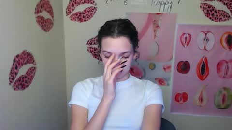 Snapshot of _megasta chatting on September 25, 2025, 7:34 am Susie online show from September 25, 2025, 7:34 am