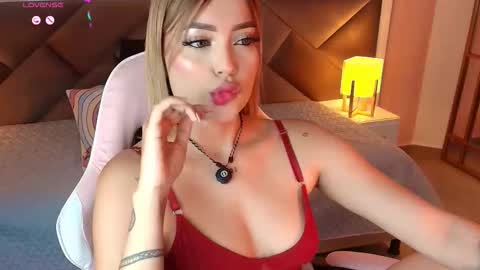 Snapshot of _meliblue chatting on February 16, 2026, 5:09 pm Meli online show from February 16, 2026, 5:09 pm