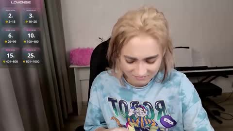 Snapshot of _meow_neko_ chatting on February 11, 2026, 3:11 am _meow_neko_ online show from February 11, 2026, 3:11 am