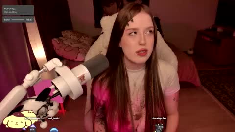 Snapshot of _meowmiko__ chatting on February 17, 2026, 8:26 pm miko3 online show from February 17, 2026, 8:26 pm