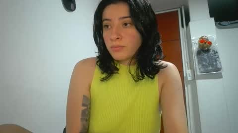 Snapshot of _mia_foster1 chatting on January 9, 2026, 4:04 am Mia-foster online show from January 9, 2026, 4:04 am