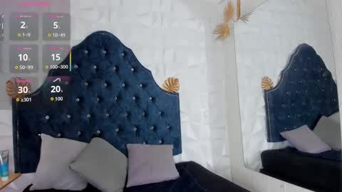 Snapshot of _mia_milf_ chatting on March 19, 2026, 7:34 am _mia_milf_ online show from March 19, 2026, 7:34 am