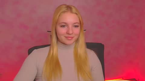 Snapshot of _mila_la_ chatting on January 9, 2025, 3:23 pm Melanie online show from January 9, 2025, 3:23 pm