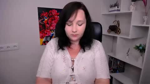 Snapshot of _miranda_sun chatting on July 1, 2026, 7:21 am Miranda online show from July 1, 2026, 7:21 am
