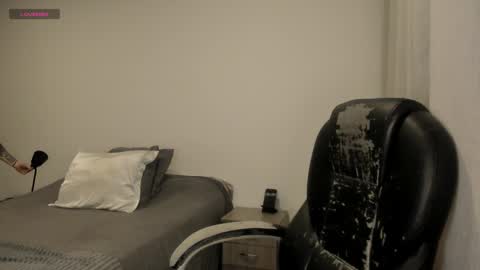 Snapshot of _miss_coco_ chatting on November 30, 2025, 9:57 am _miss_coco_ online show from November 30, 2025, 9:57 am