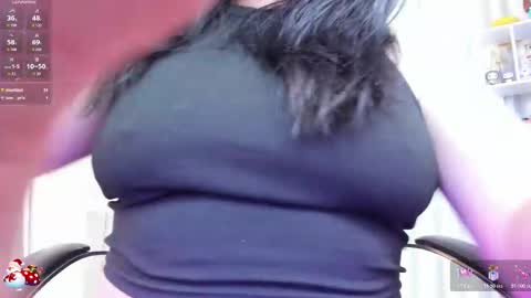 Snapshot of _misshoneyxx chatting on November 23, 2025, 11:43 am Hanna Idependent Model online show from November 23, 2025, 11:43 am