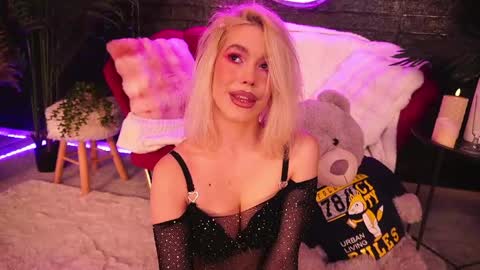 Misty Joys online show from April 30, 2026, 4:41 am