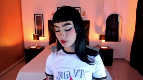 mizuki  online show from May 29, 2026, 2:59 pm