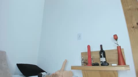 _molly_rosse_ online show from September 24, 2025, 12:19 pm