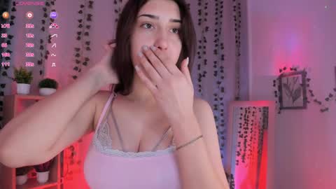 Snapshot of _monnytoon_ chatting on April 12, 2026, 12:21 pm Eva online show from April 12, 2026, 12:21 pm