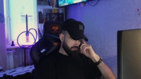Snapshot of _morti_ chatting on January 7, 2025, 7:42 am Ask me online show from January 7, 2025, 7:42 am