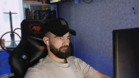 Snapshot of _morti_ chatting on January 8, 2025, 11:43 am Ask me online show from January 8, 2025, 11:43 am