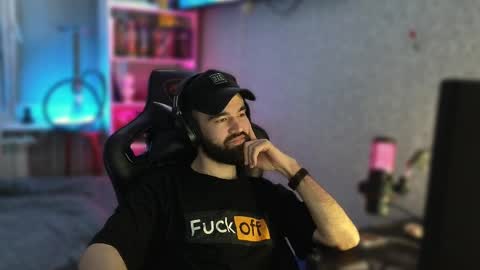 Snapshot of _morti_ chatting on February 11, 2025, 10:18 pm Ask me online show from February 11, 2025, 10:18 pm
