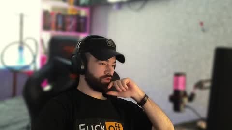 Snapshot of _morti_ chatting on February 12, 2025, 10:46 am Ask me online show from February 12, 2025, 10:46 am