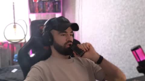 Snapshot of _morti_ chatting on March 4, 2025, 11:29 am Ask me online show from March 4, 2025, 11:29 am