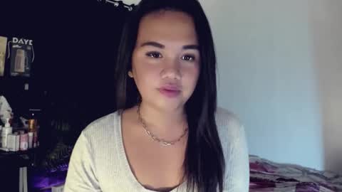 Snapshot of _mslibaylibay_ chatting on March 31, 2026, 11:05 pm Angel online show from March 31, 2026, 11:05 pm
