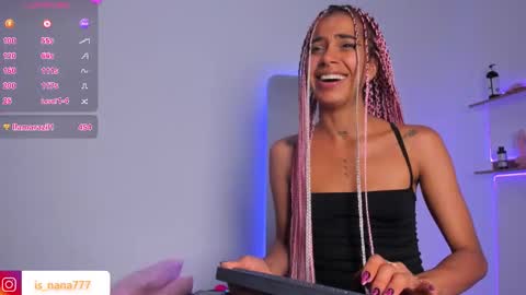 Snapshot of _nana777 chatting on November 25, 2025, 4:45 am Nana online show from November 25, 2025, 4:45 am