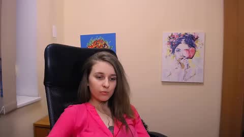 Snapshot of _nicole_new chatting on February 25, 2025, 3:38 pm Nica online show from February 25, 2025, 3:38 pm