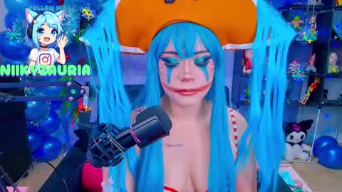 Snapshot of _niiky chatting on December 5, 2025, 11:19 am niiky online show from December 5, 2025, 11:19 am