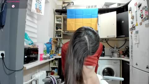 Nika online show from April 25, 2026, 7:22 pm