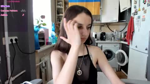 Nika online show from May 7, 2026, 10:53 am