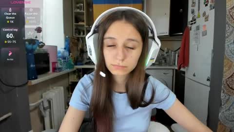 Nika online show from May 12, 2026, 3:31 pm