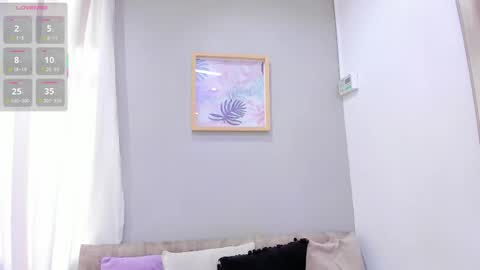   online show from November 4, 2025, 12:04 pm