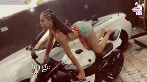 Snapshot of _noahjones chatting on October 31, 2025, 11:44 am _noahjones online show from October 31, 2025, 11:44 am