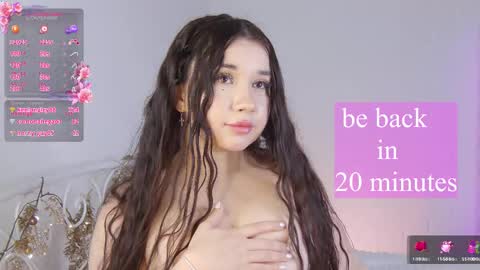 Snapshot of _noell_ chatting on February 25, 2025, 5:36 pm Vivian online show from February 25, 2025, 5:36 pm