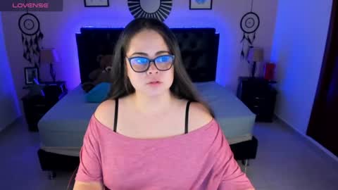 Olivia jones online show from July 8, 2026, 11:58 am