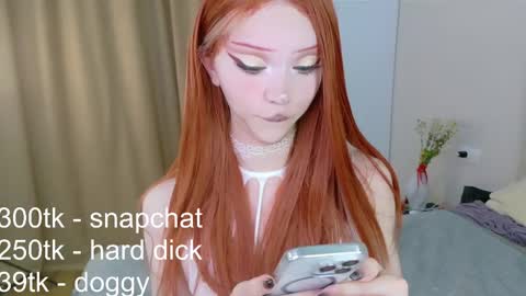 Snapshot of _paprika chatting on November 15, 2025, 8:27 pm _paprika online show from November 15, 2025, 8:27 pm