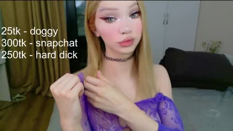 Snapshot of _paprika chatting on November 24, 2025, 7:46 pm _paprika online show from November 24, 2025, 7:46 pm