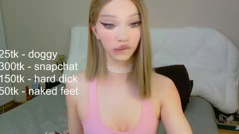 Snapshot of _paprika chatting on December 1, 2025, 6:35 pm _paprika online show from December 1, 2025, 6:35 pm