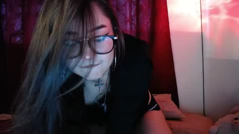 Paris online show from March 31, 2026, 10:54 pm