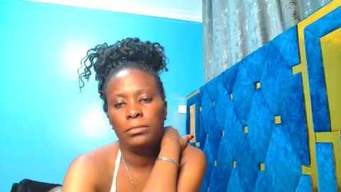 Peach online show from March 10, 2025, 6:23 pm