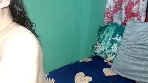 Pinaylovelybum online show from June 18, 2026, 6:24 am