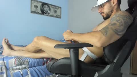 Snapshot of _poseidon1_ chatting on December 13, 2024, 7:25 am Poseidon online show from December 13, 2024, 7:25 am