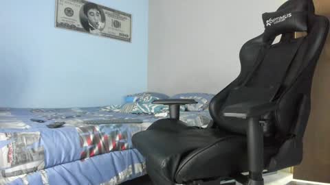 Snapshot of _poseidon1_ chatting on December 19, 2024, 2:12 am Poseidon online show from December 19, 2024, 2:12 am