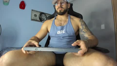 Snapshot of _poseidon1_ chatting on January 18, 2025, 4:15 am Poseidon online show from January 18, 2025, 4:15 am