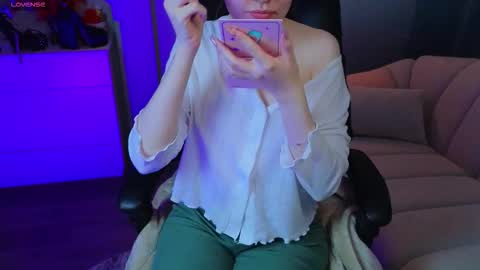 Snapshot of _r_i_n_a_ chatting on February 5, 2026, 1:10 am Rina online show from February 5, 2026, 1:10 am