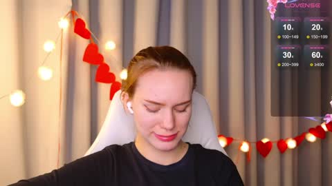 im Amy online show from February 7, 2025, 6:35 am