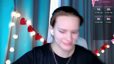 im Amy online show from February 17, 2025, 12:38 pm