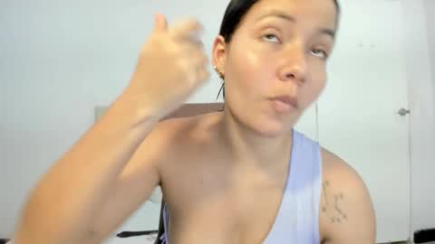 _rapunzeel online show from September 22, 2025, 4:20 pm