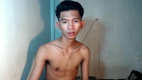 _rellvanxx online show from November 16, 2025, 4:40 am