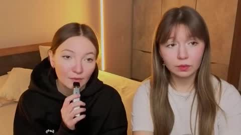 Snapshot of _reverse_gang_ chatting on February 25, 2026, 4:16 pm LISSAPVT IS OPEN online show from February 25, 2026, 4:16 pm