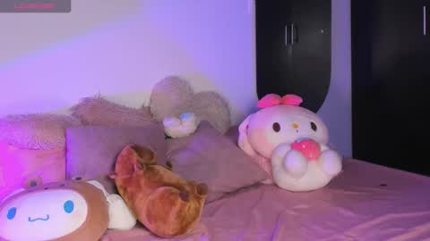 Snapshot of _sabrinamoon chatting on November 27, 2025, 2:30 pm online show from November 27, 2025, 2:30 pm