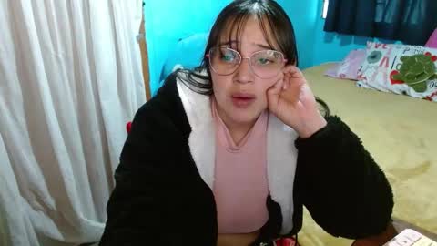 Snapshot of _sammanttha chatting on December 5, 2024, 8:33 pm Sammy online show from December 5, 2024, 8:33 pm