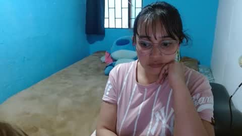 Snapshot of _sammanttha chatting on December 17, 2024, 10:22 pm Sammy online show from December 17, 2024, 10:22 pm