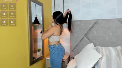 Snapshot of _sammy_fit chatting on November 13, 2025, 12:59 pm Antonella online show from November 13, 2025, 12:59 pm